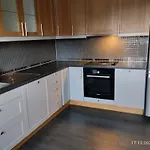 Quarto em Acomodações Particulares Available, 35 Min To Oslo And Airport