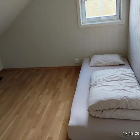 Available, 35 Min To Oslo And Airport Homestay *