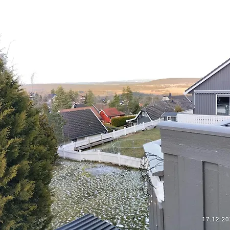 Homestay Available, 35 Min To Oslo And Airport *